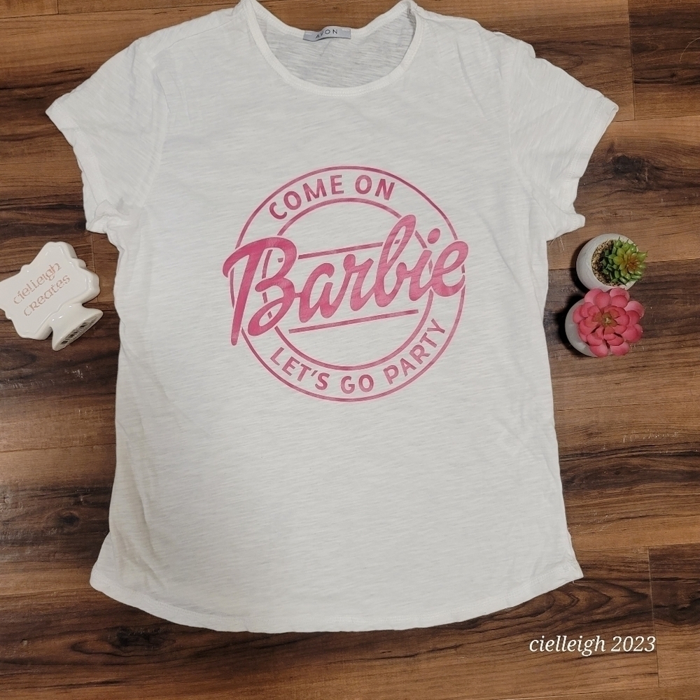💥4 for $25💥 Come On Barbie Let's Go Party T-shirt